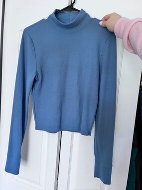 American Eagle Outfitters Dusty Blue Ribbed Mock Neck Long Sleeve Top